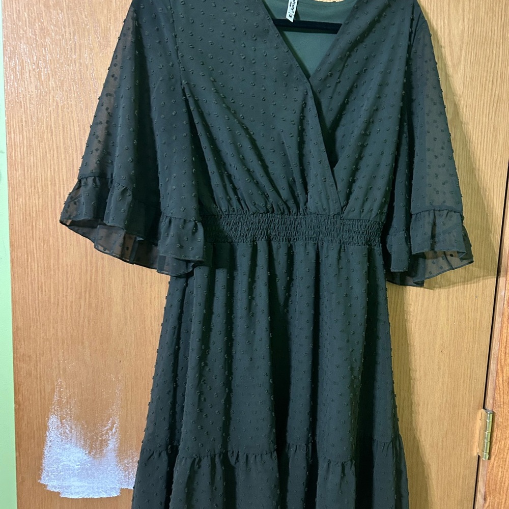 ePretty Large Boho Cottage Core Dark Green Midi Dress Concert Renaissance